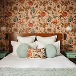 Hotel apartamentowy La Boheme Montmartre - & De Luxe Au Sacre Coeur Paryż
