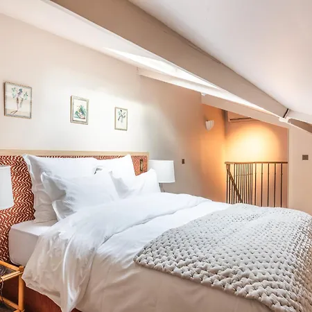 Hotel apartamentowy Maison La Boheme Montmartre - & *