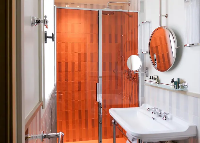 La Boheme Montmartre - & De Luxe Au Sacre Coeur 4*